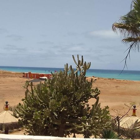Residencial Cabo Verde Palace Santa Maria Esterno foto